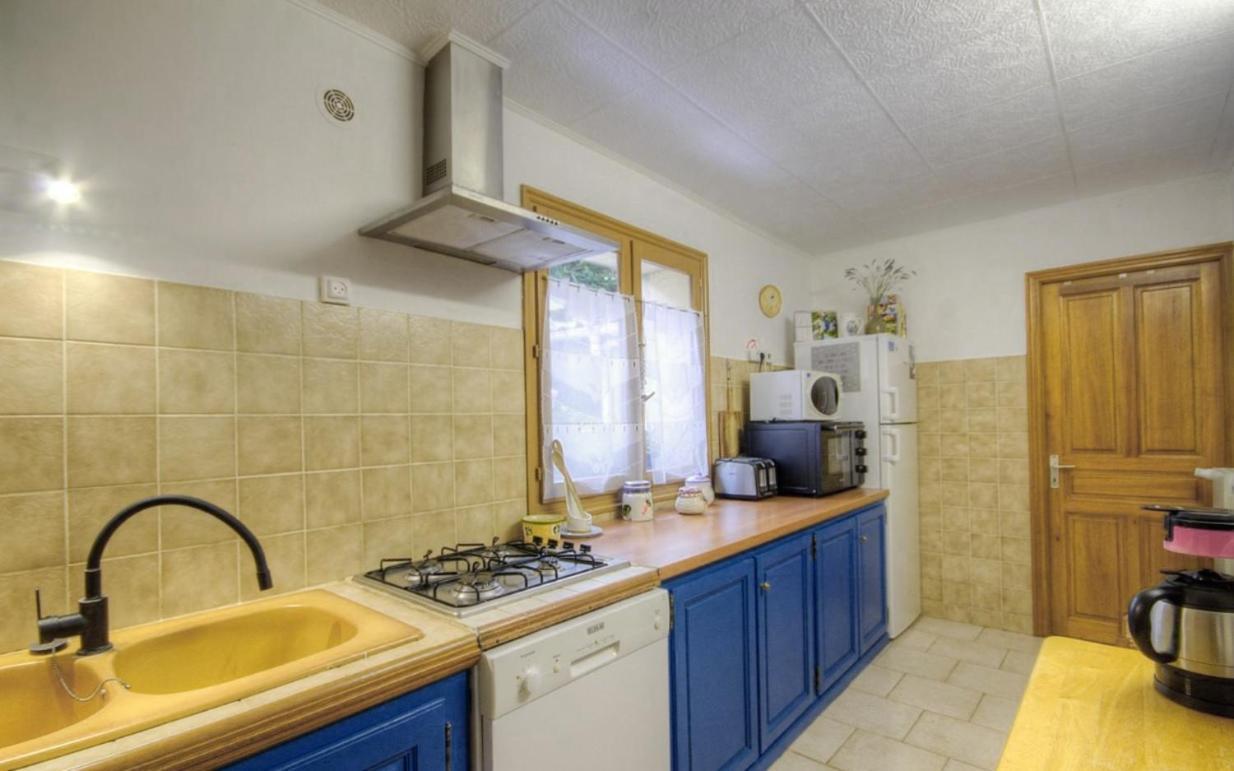 Amon Nos Otes Villa Vezzani Bagian luar foto